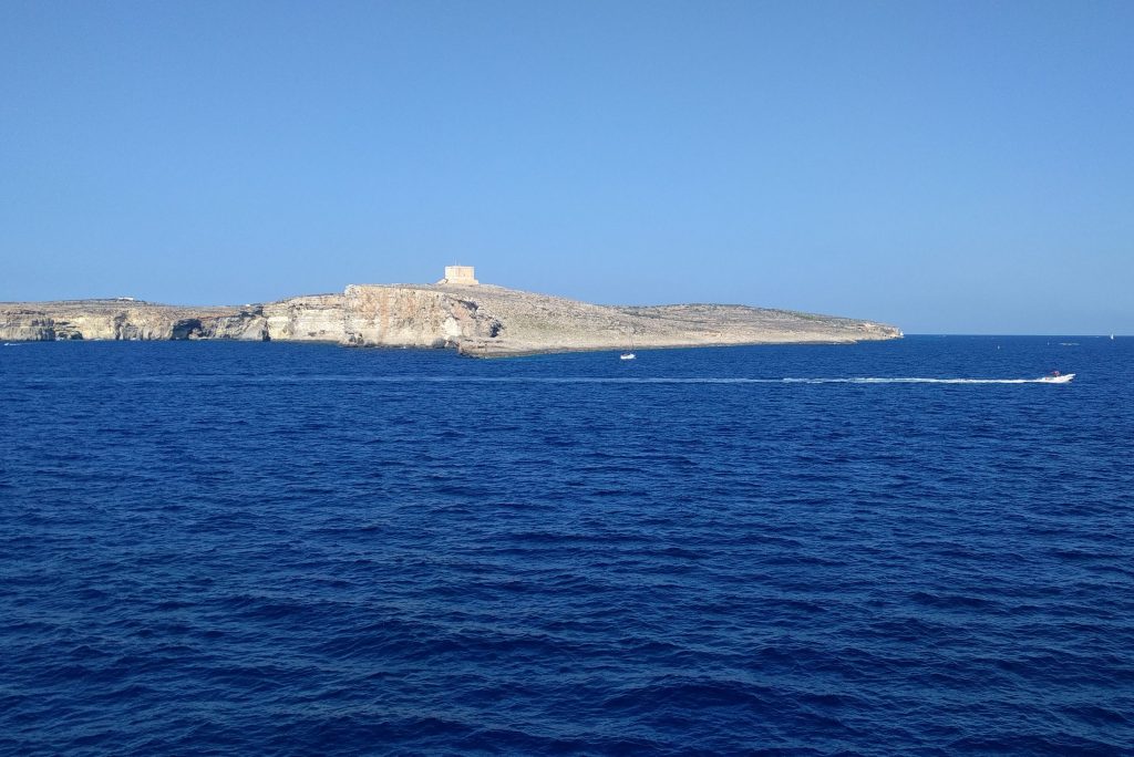 Prom z Malty na Gozo widoki