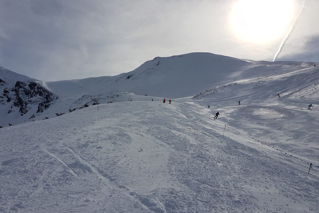 Podejście skiturowe na Kasprowy Wierch z Murowańca