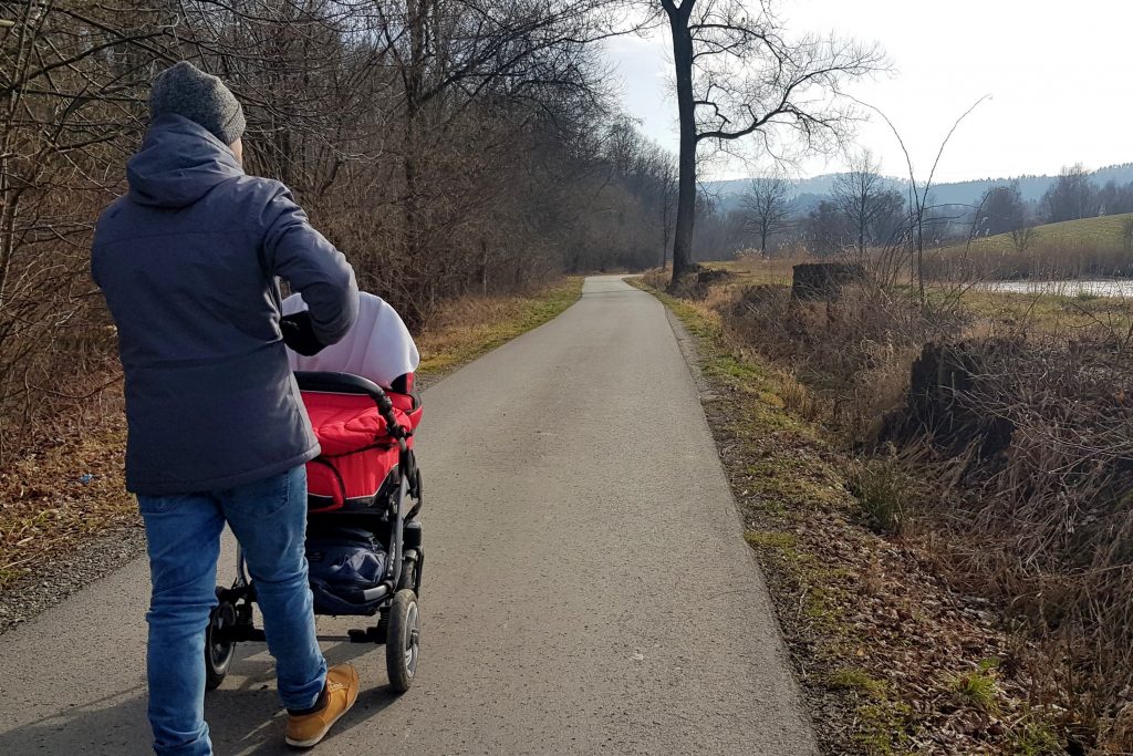 Bistuszowa na spacer z wózkiem