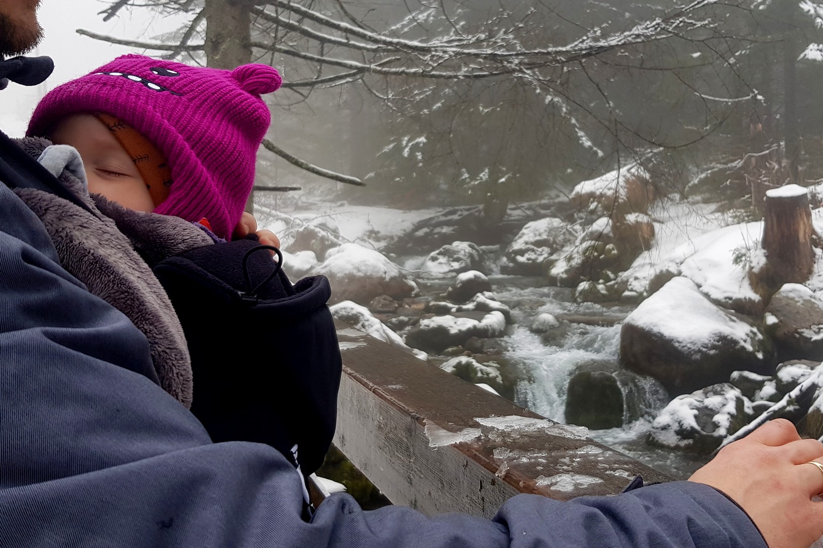 Zima w Tatrach- jak podróżować z dzieckiem w nosidle