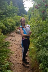 Wycieczka na Pilsko z niemowlakiem w chuście