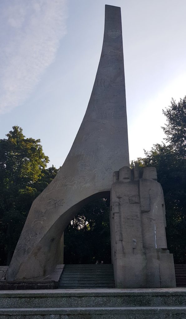 Pomnik Zaślubin Polski z morzem w Kołobrzegu